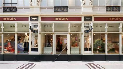 boutique hermes nantes|Hermès rénove et agrandit sa boutique à Nantes, située.